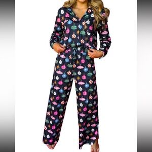 NWT Holiday Ornament Print Pajama Set Size L